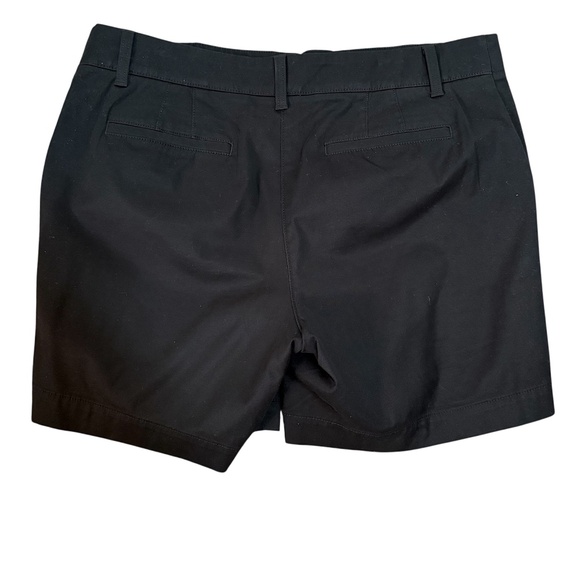 Talbots Relaxed Chino Short 7” Inseam Size 14 Black New Without Tag Never Worn - Picture 2 of 5